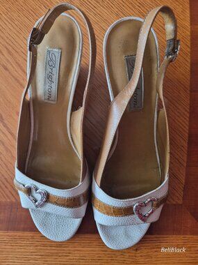 Brighton White Leather sandals 9.5